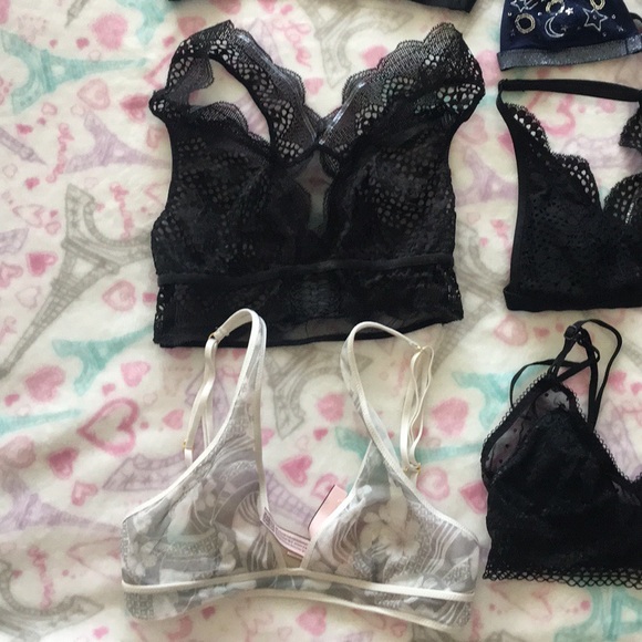 10 Brand new Victoria’s Secret size XS bralettes - Picture 8 of 8